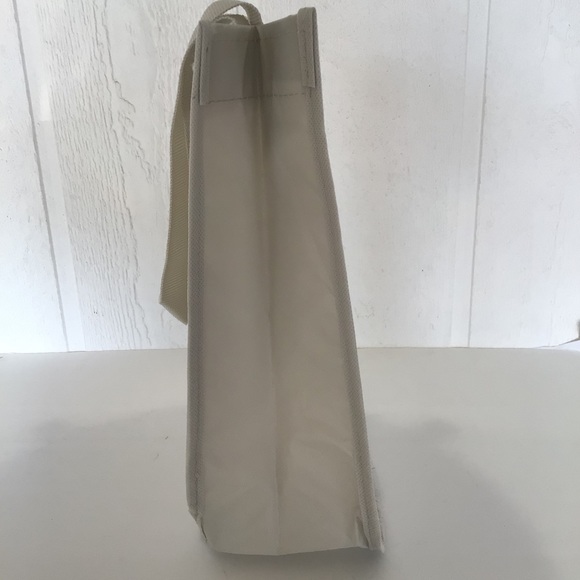 LULULEMON SMALL LIMITED EDITION TOTE BAG HOLIDAY 2022 - Picture 2 of 6